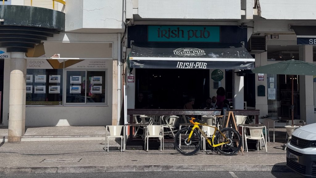 Irish Pub Nazare.