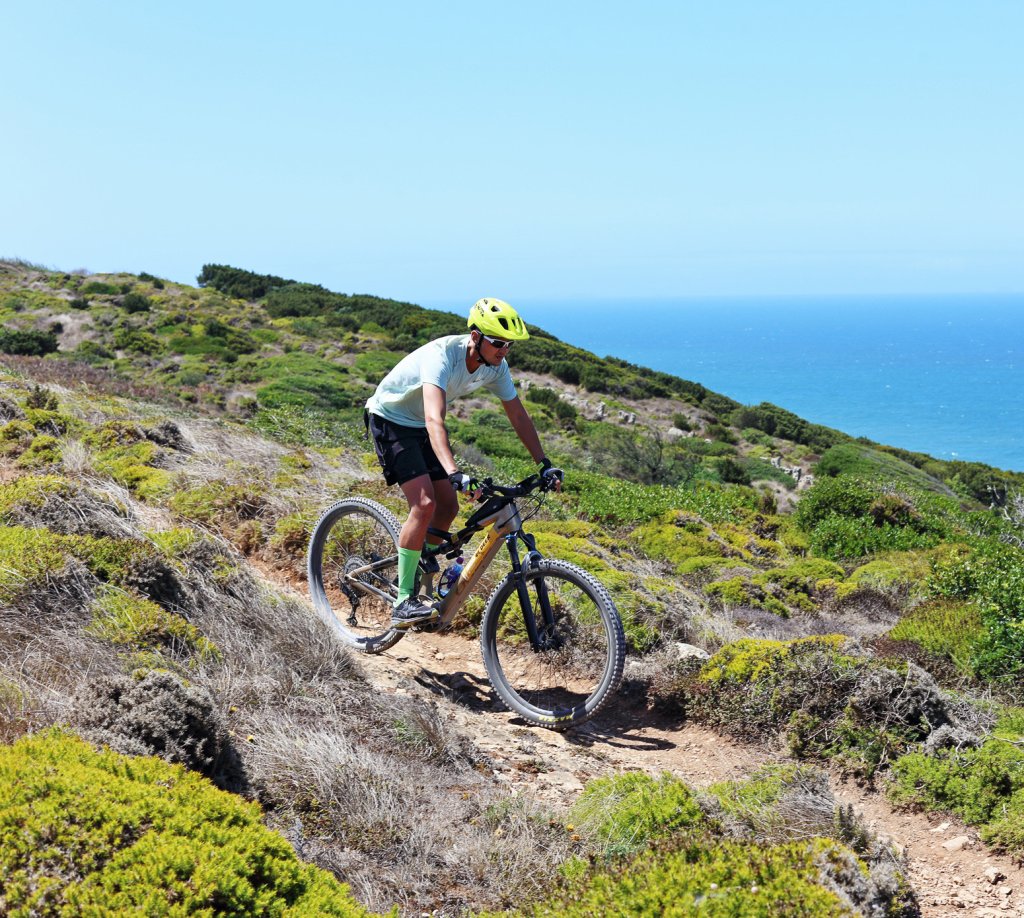 Bike + Gleitschirm Combo: E-Bike-Tour & Tandemflug ab Nazaré.