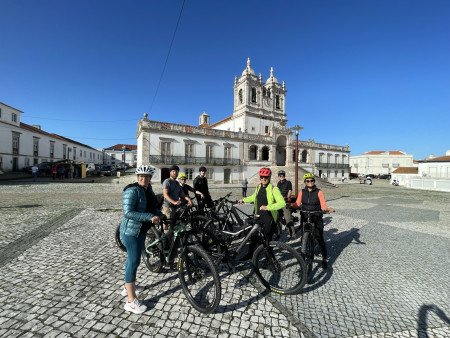 Team Building in Nazaré on Electric Bikes, MTB experience in Portugal, bike tour Portigal, bike rental Portugal, Nazare tour, Praia de Paredes da Vitória, Pataias, Praia de São Pedro de Moel, Alcobaça, Praia do Salgado, Praia de São Martinho do Porto, Foz do Arelho, Batalha, Porto de Mós.